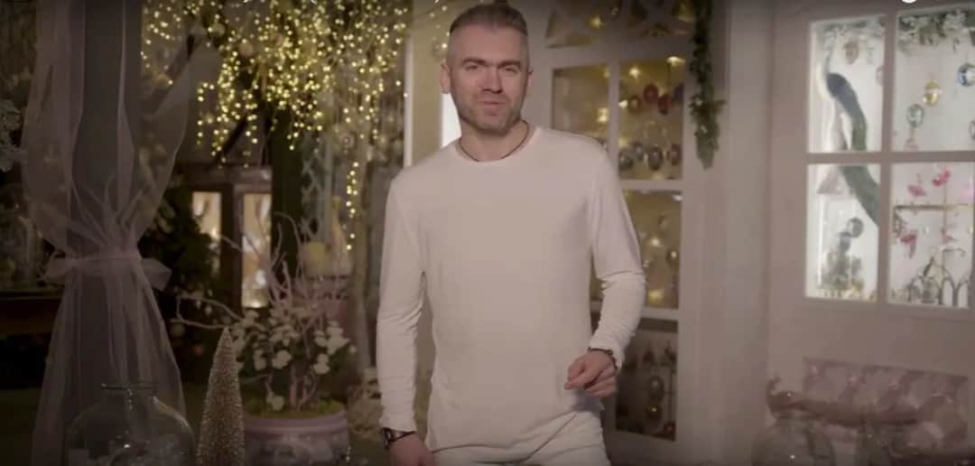 Arkadiusz Wiśniewski: Jaka jest jego rola w Czerwonych Gitarach? Profil