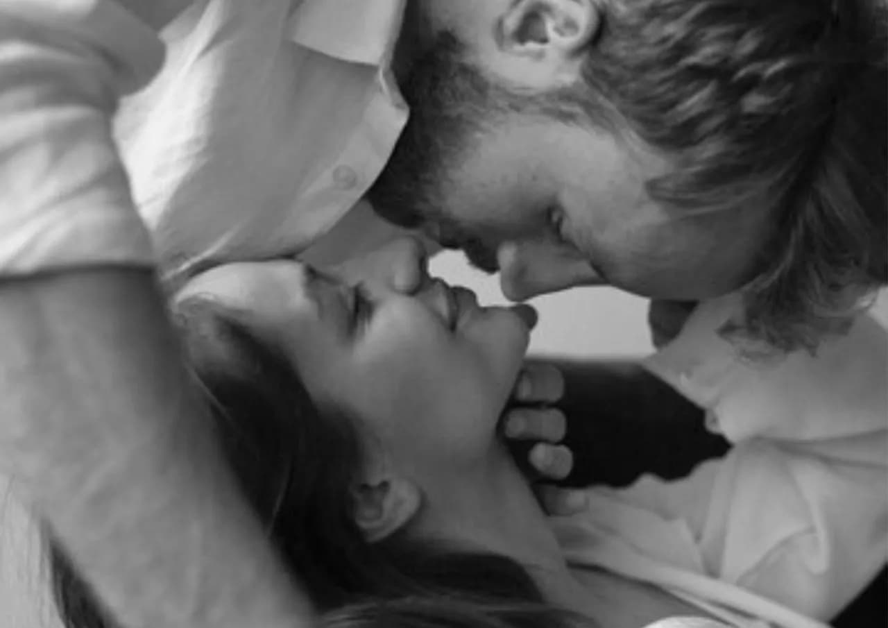 Kiedy mężczyzna kocha kobietę piosenka tekst – odkryj głębię miłości