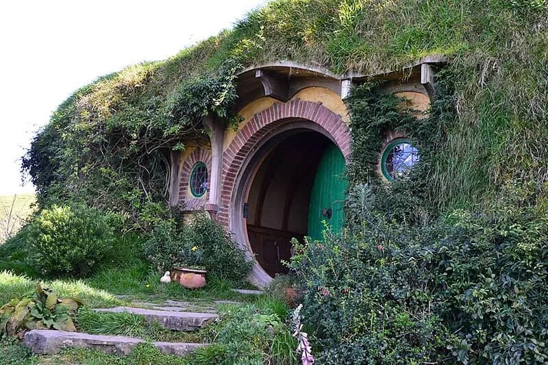 Gdzie mieszkał Bilbo Baggins? Tajemnice Bag End i Hobbitonu odkryte