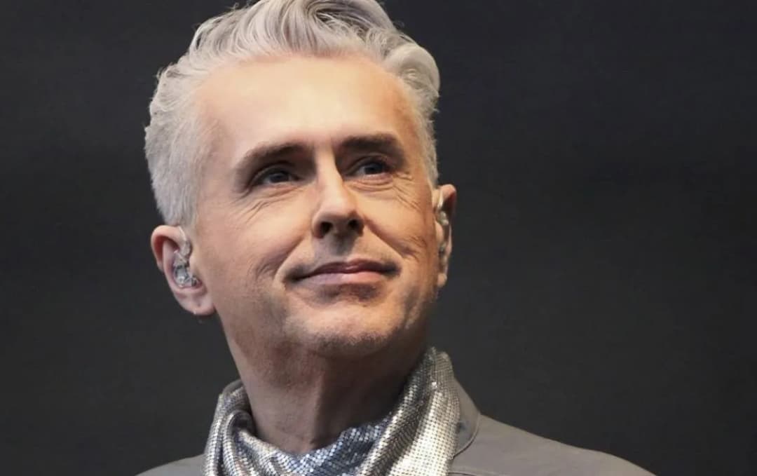 Nowa wystawa ukazująca życie i sztukę gwiazdy Frankie Goes to Hollywood - Siła Holly